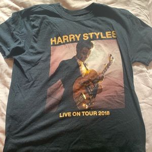 Harry styles 2018 tour shirt